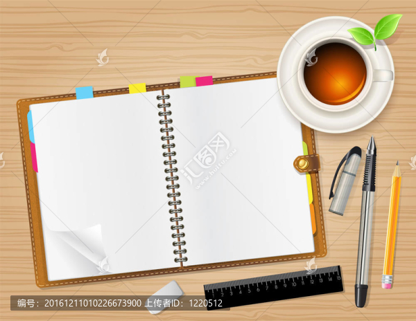 打開筆記本和一杯茶