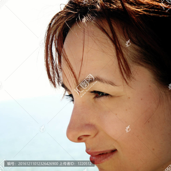 女人的臉