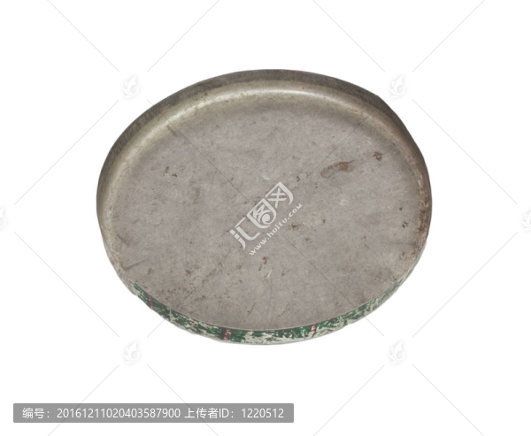 白色背景上的金屬蓋