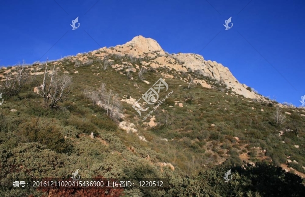 石墻峰