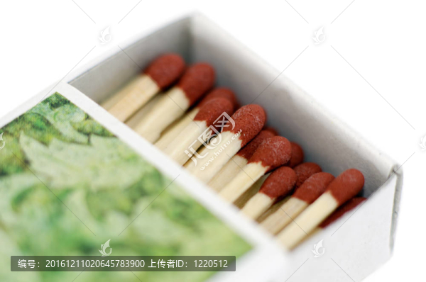 火柴盒