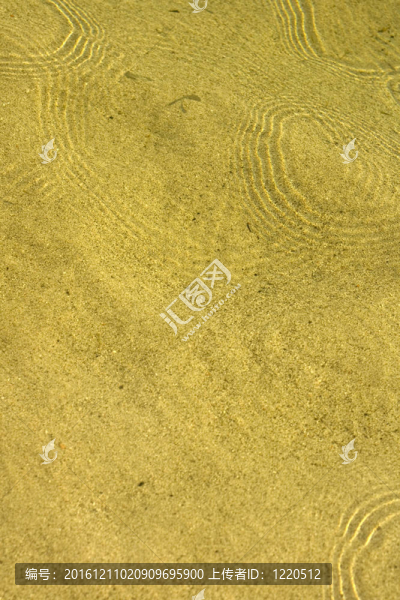 水