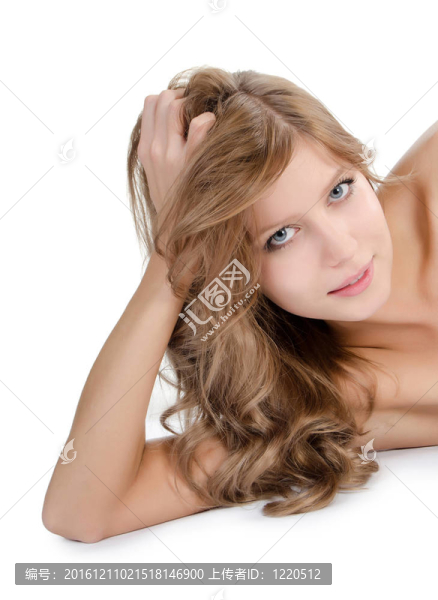 漂亮頭發(fā)女孩的肖像