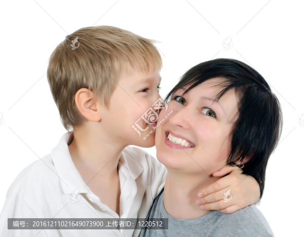 與妹妹隔離的男孩