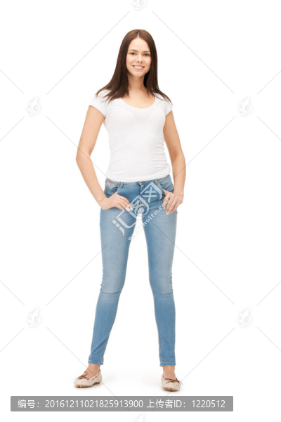 快樂(lè)無(wú)憂(yōu)無(wú)慮的少女