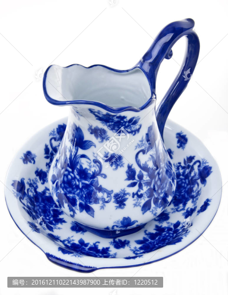 藍(lán)白陶器投手
