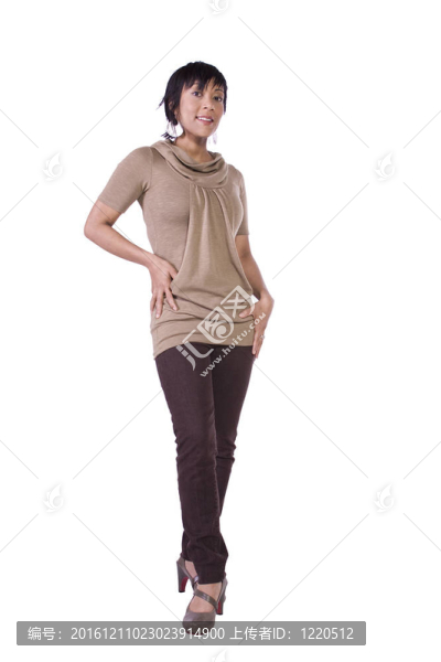 美麗的女孩站起來