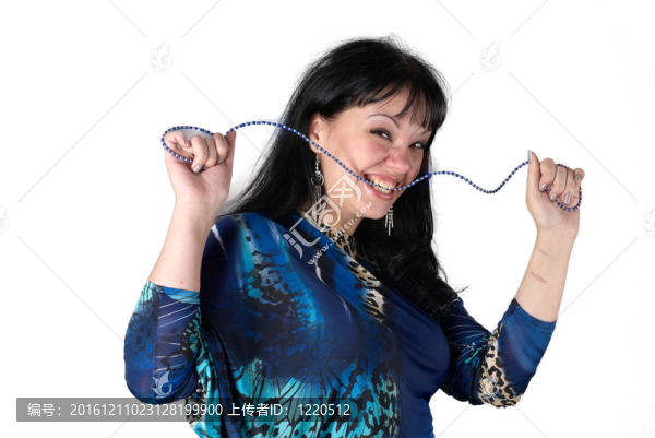 漂亮女人帶珠