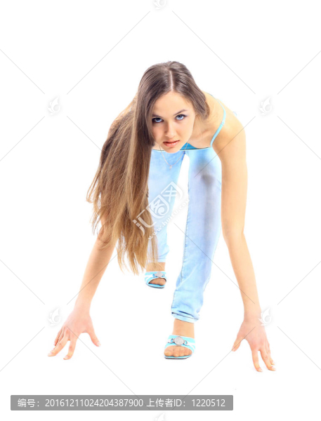 這個女孩要跑了