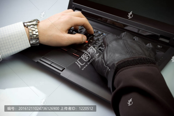 筆記本電腦上的身份盜竊
