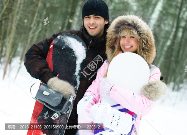 夫妻幸福與滑雪板