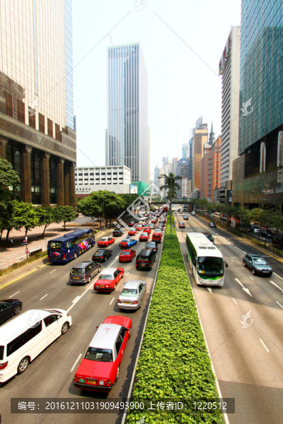 在香港繁忙的公路交通