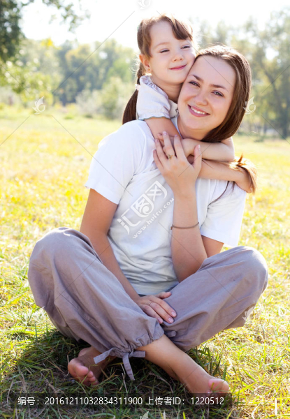 母親和女兒