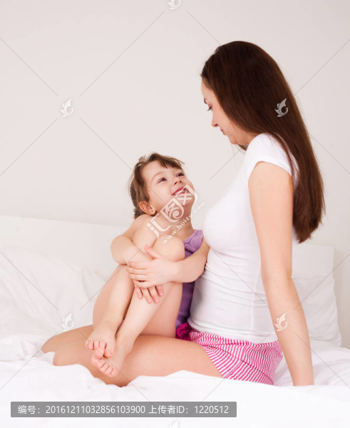 母親和女兒