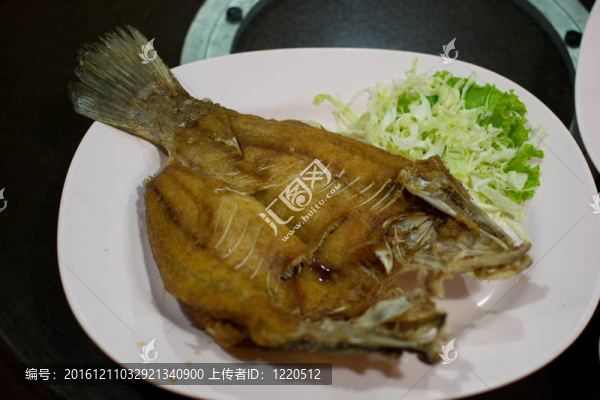 油炸魚(yú)