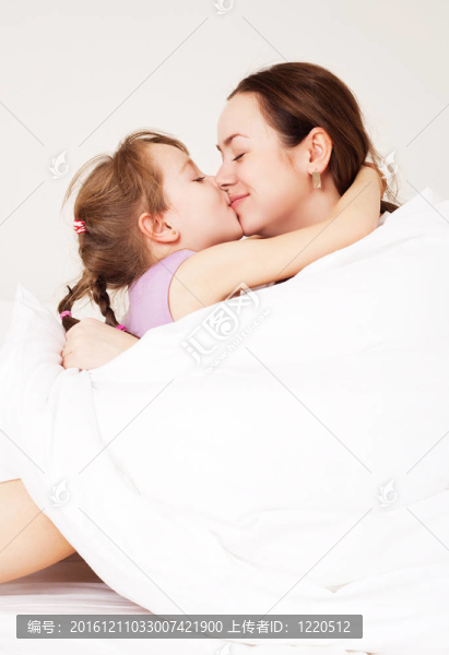 母親和女兒