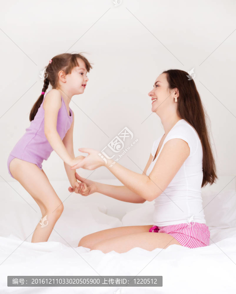 母親和女兒