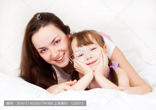 母親和女兒