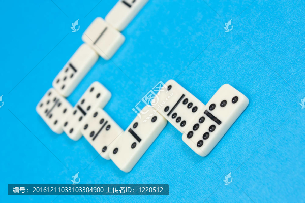磚的多米諾。藍(lán)灰系列