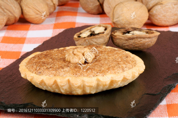 核桃小餡餅和水果