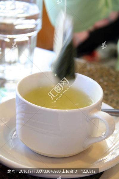 馬克杯綠茶