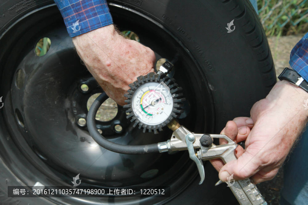 輪胎壓力
