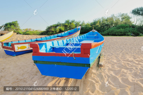 漁船