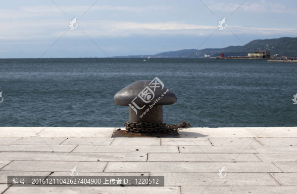 系船柱