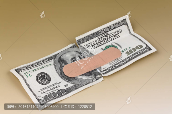 帶創(chuàng)可貼的美元紙幣