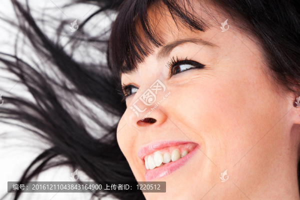 一個(gè)可愛的白種女人特寫