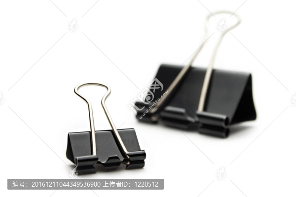 白色的黑色回形針