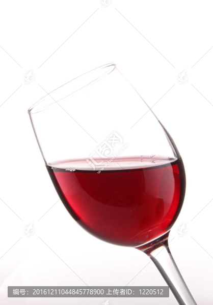 紅色的酒杯