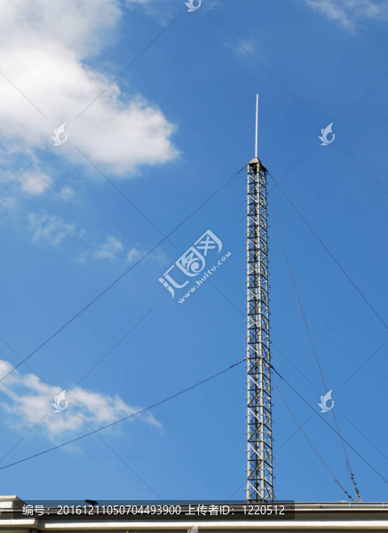 GSM天線與藍(lán)色的天空