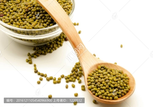 湯匙黃豆