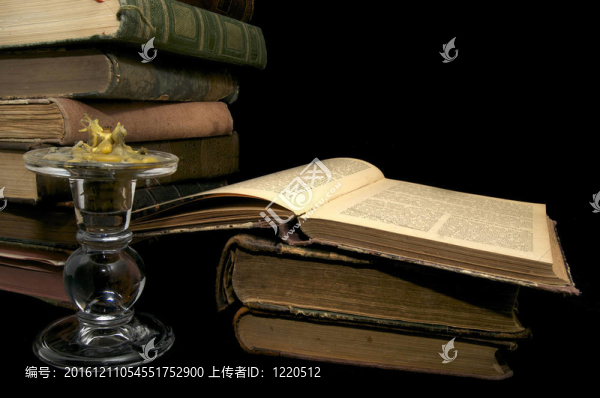 書和蠟燭