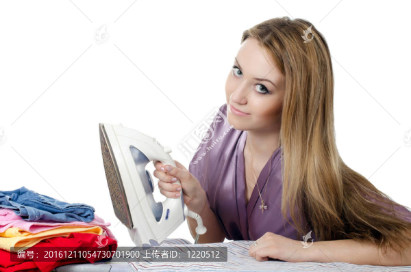 主婦用亞麻布做的女人