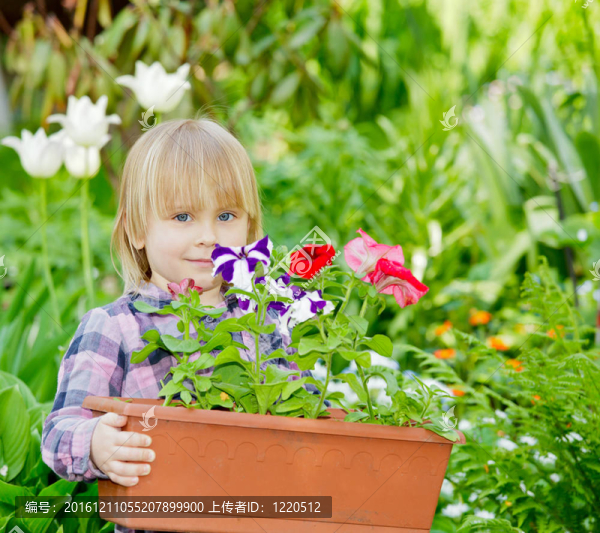 女孩與花