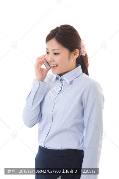 年輕的女商人的電話
