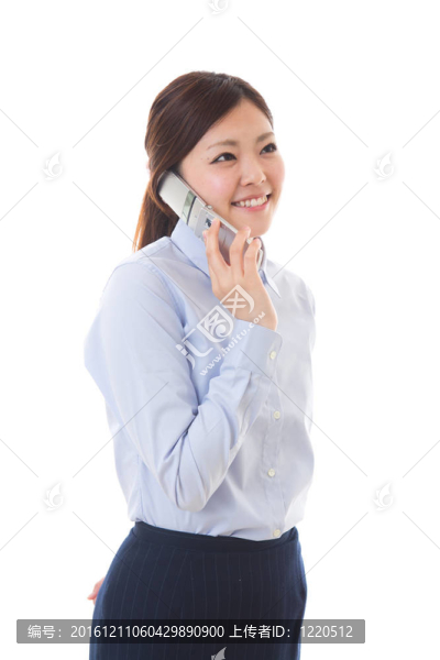 年輕的女商人的電話
