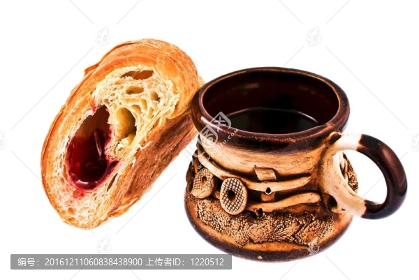 新鮮的面包咖啡