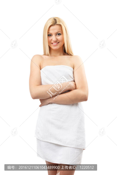 金發(fā)女人在SPA毛巾