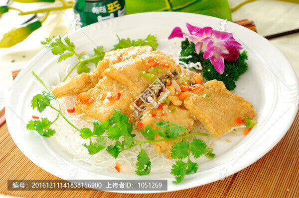 香酥三文魚排