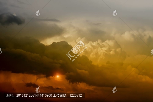 戲劇性的天空