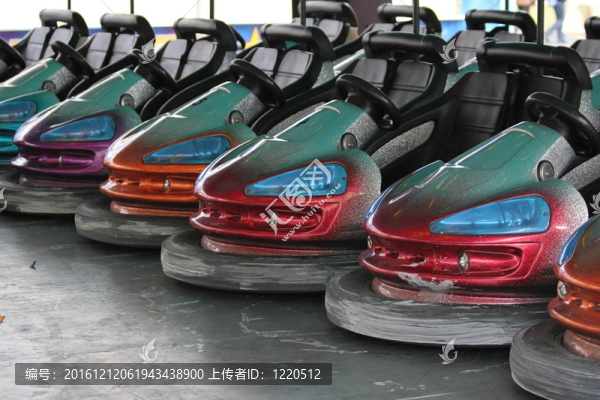 坐式摩托車