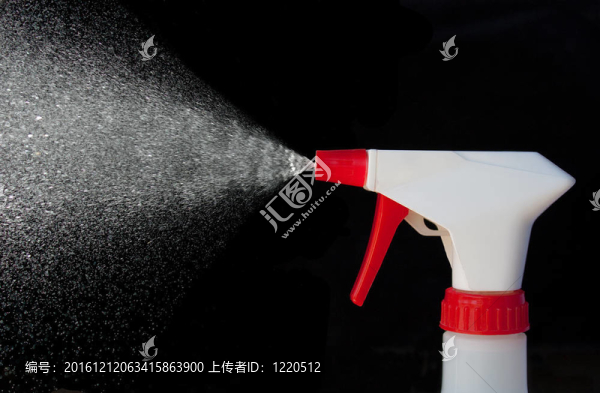 噴霧瓶在行動
