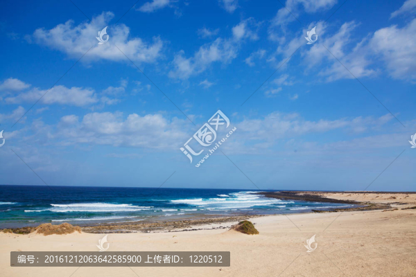 熱帶島嶼上的海灘