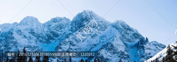 全景波蘭水在冬天