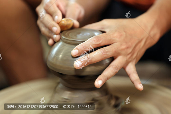 波特的人工作