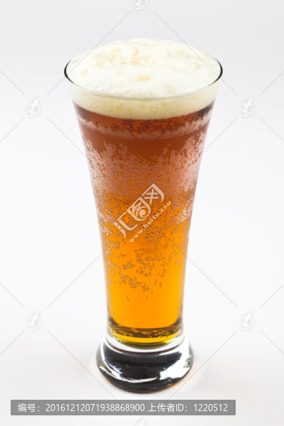 冷啤酒