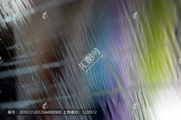 背景-雨窗